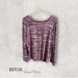4/$20🌿Buffalo David bitton purple camo long sleeve